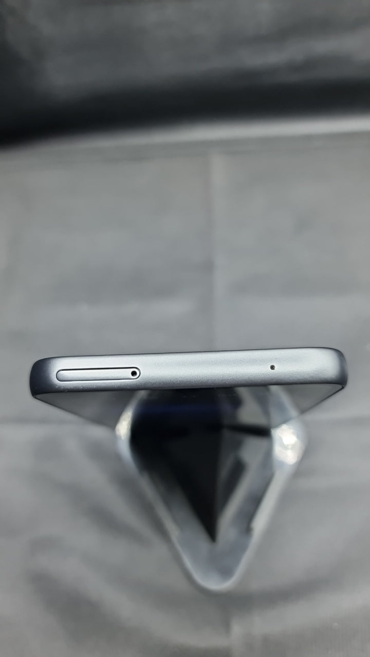 Samsung Galaxy A34 5G (6 GB/128 GB) top photo