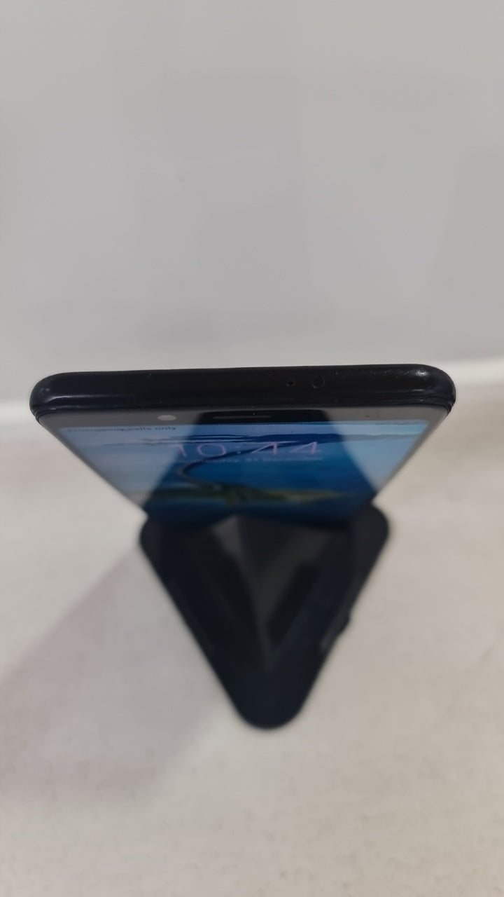 Xiaomi Redmi Note 5 Pro (4 GB/64 GB) top photo